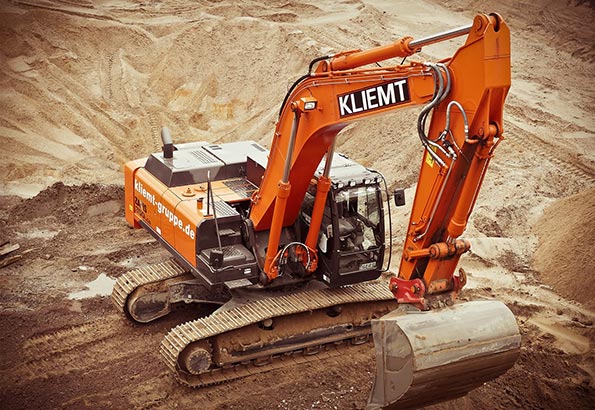 挖机保养步骤图解：新手也能快速上手